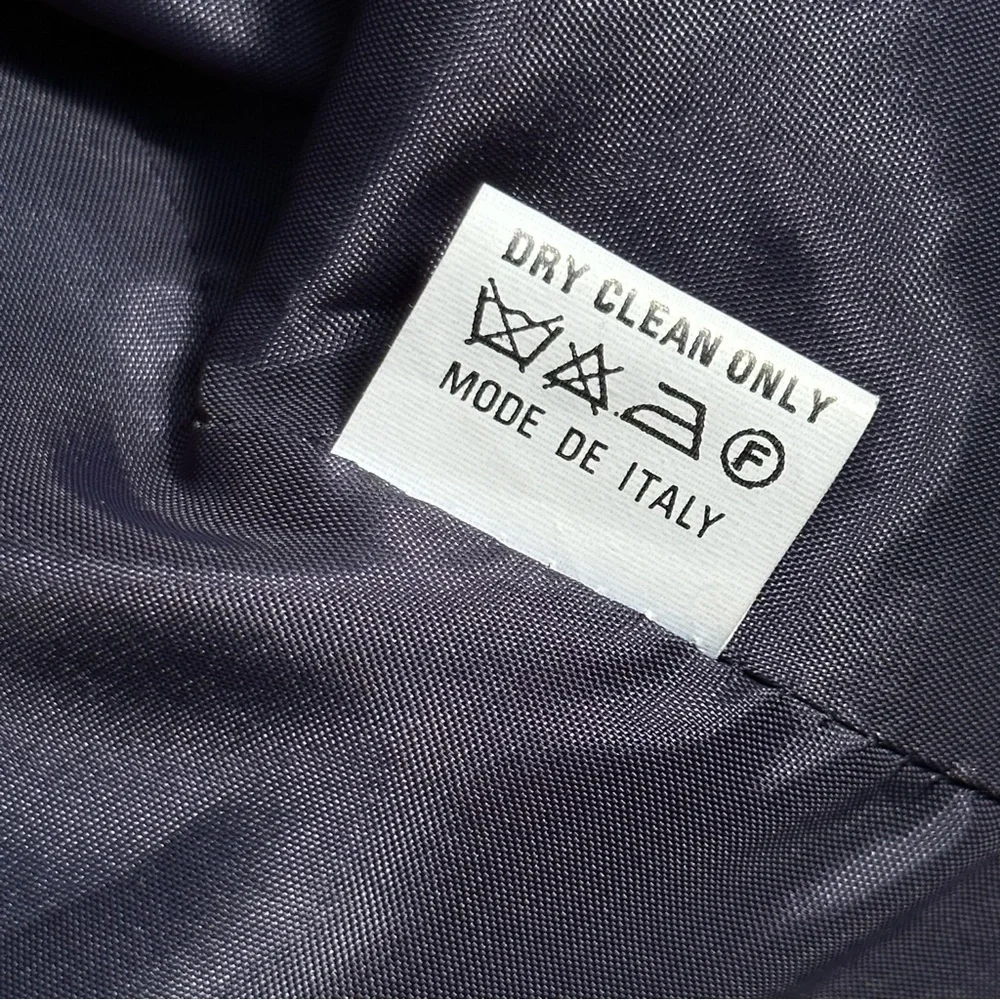 Julia Design Navy Wool Rayon Blend Blazer - Size 11 - Timeless‎ Sophistication